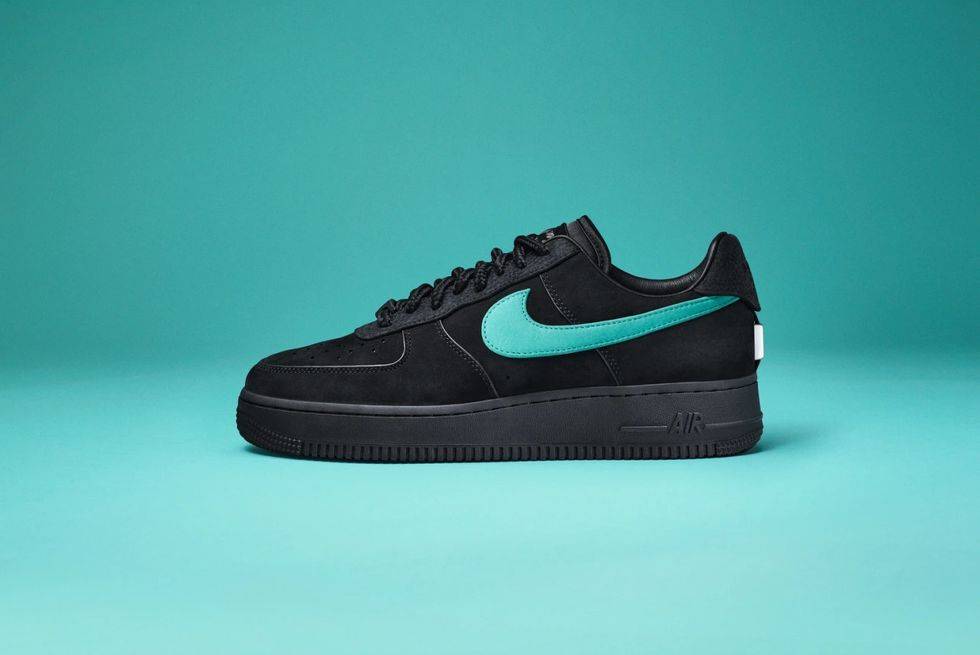 nike dunk low tiffany